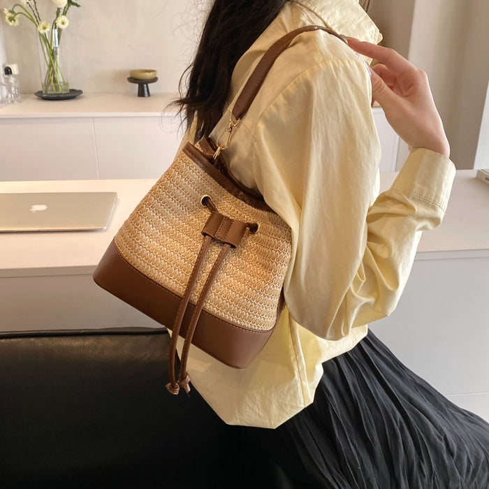 Straw Braided Shoulder Bag